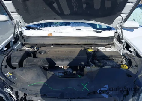 2019 Jeep Cherokee Latitude Plus 4X4 из США, поврежденный, VIN 1C4PJMLB0KD429859